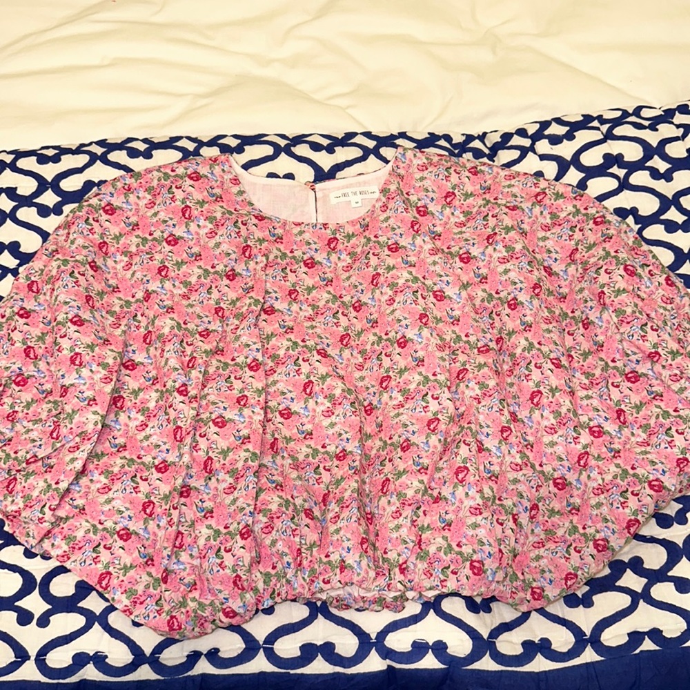 NEVER WORN Pink Floral Top